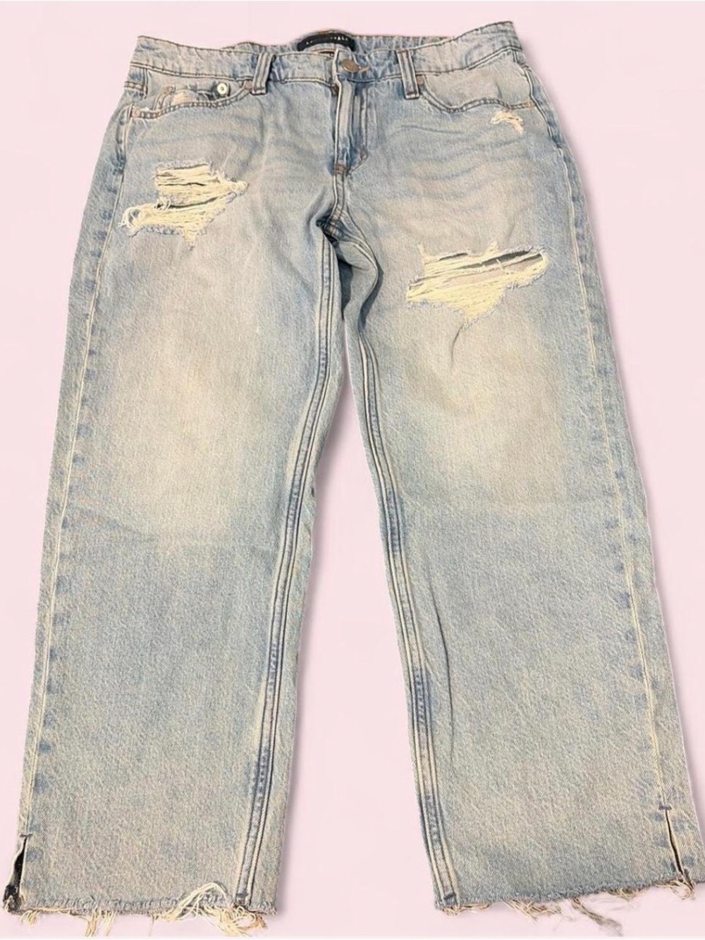 Light Blue Distressed women’s Jeans